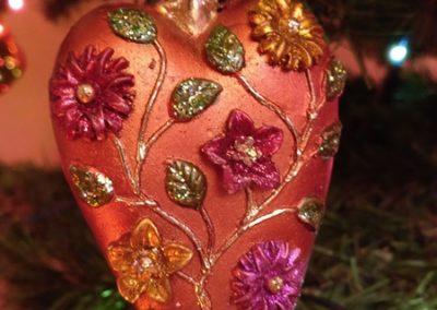 Herz mit Blumendeko